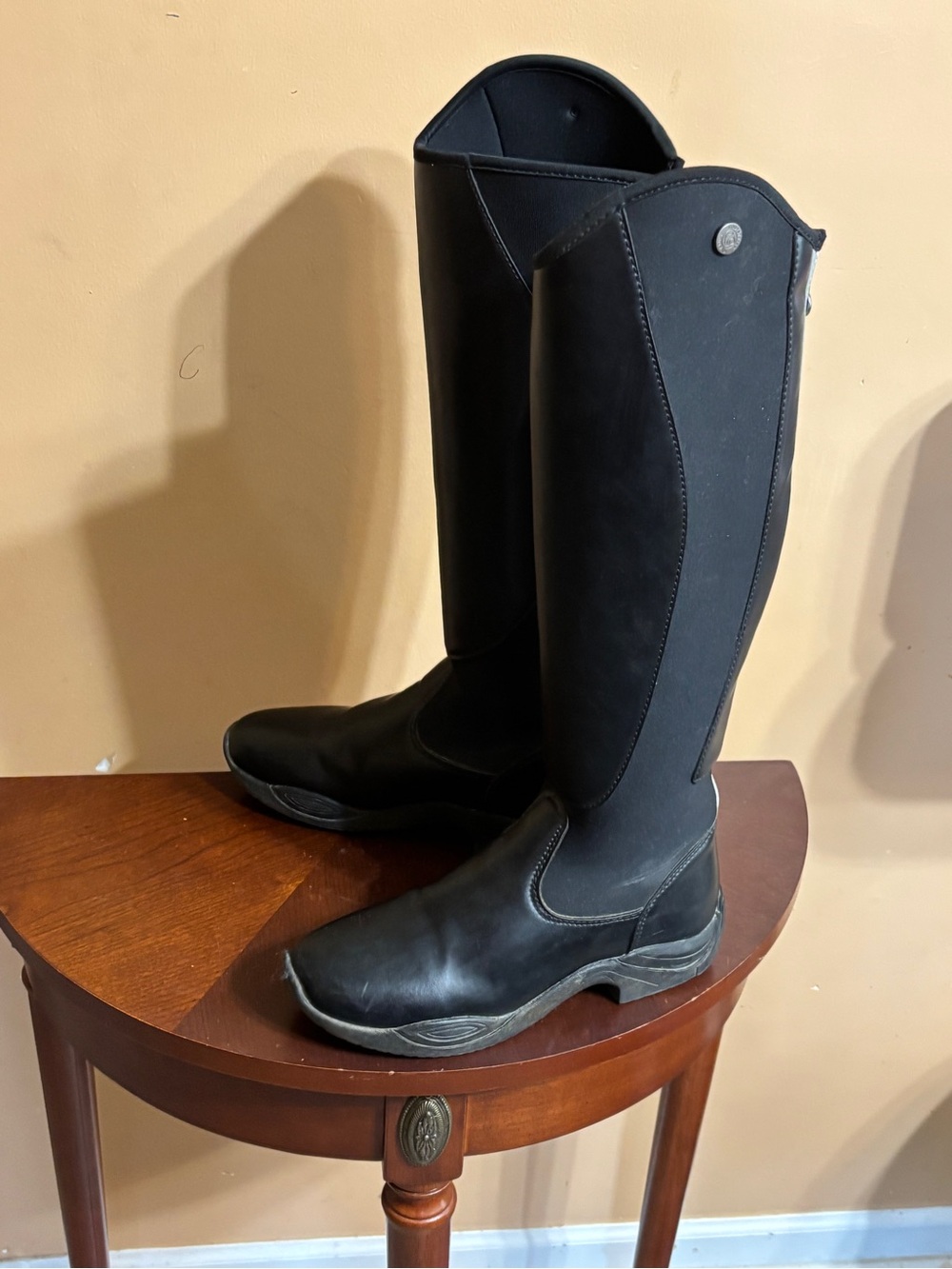 Ovation Cyclone All Season Tall Rider Boots Women’s size 7.5